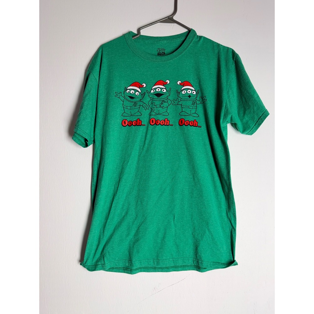 Disney Toy Story 4 Christmas Shirt Mens Medium Green Alien Santa Hat Holiday Tee